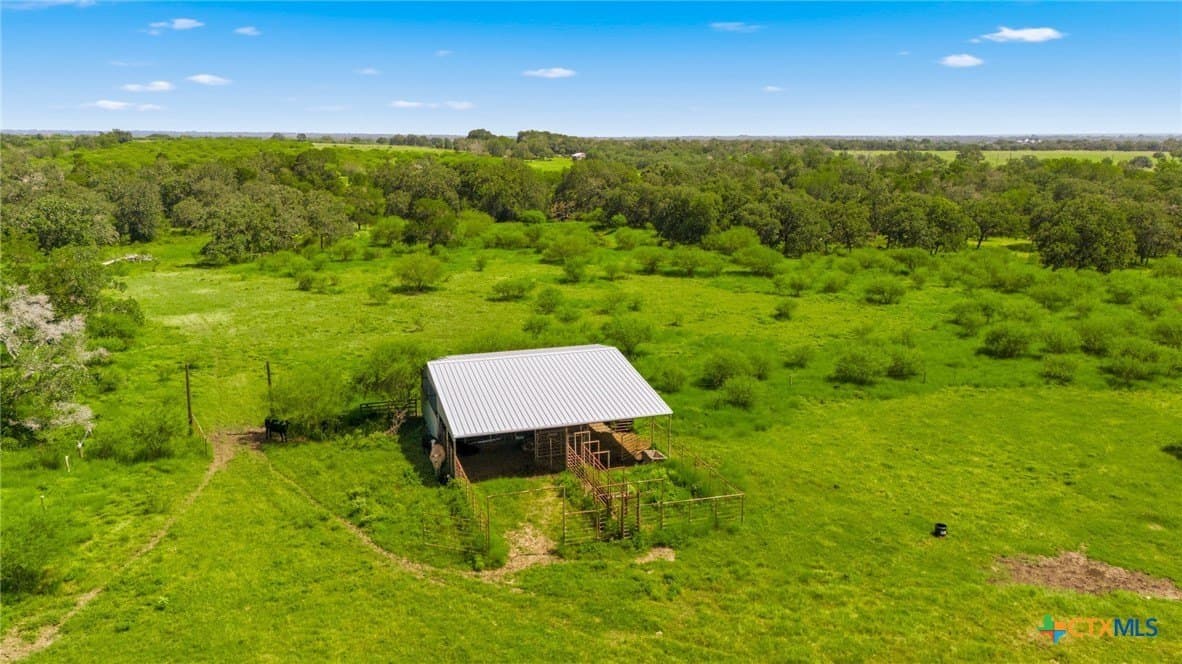 34.21 acres in Lavaca County - photo 12