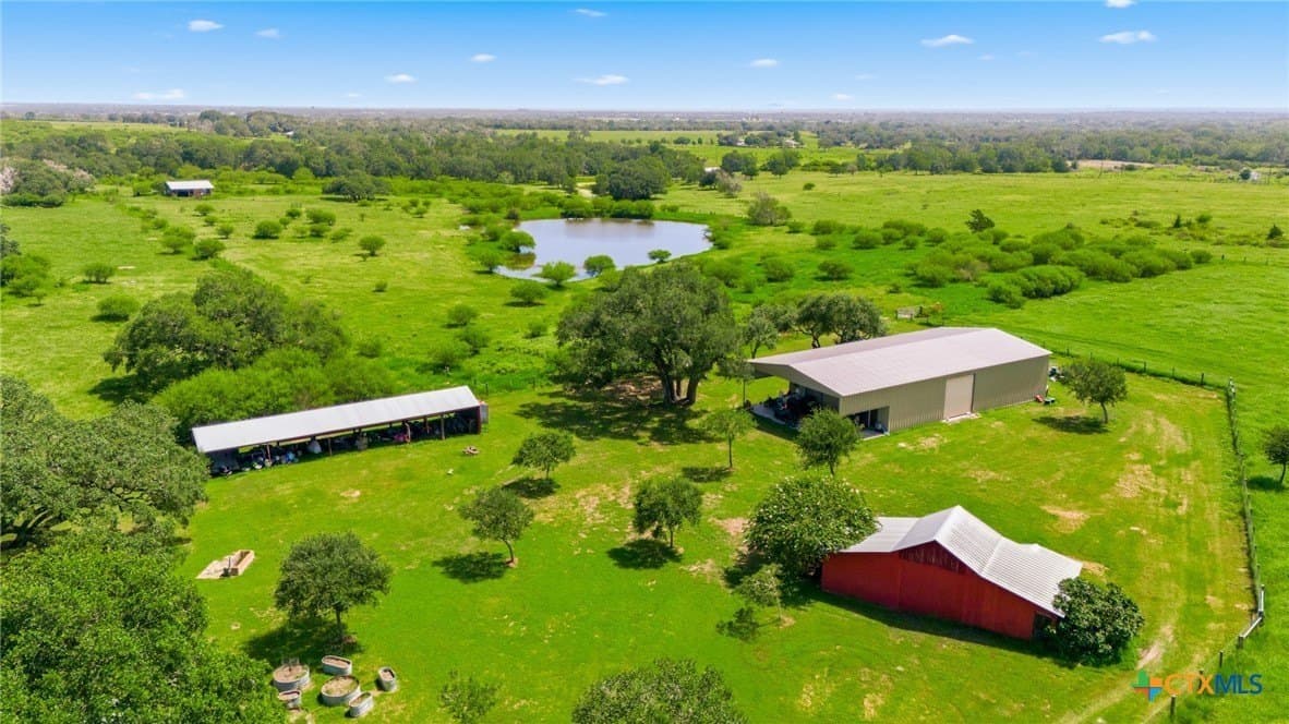34.21 acres in Lavaca County gallery image 3