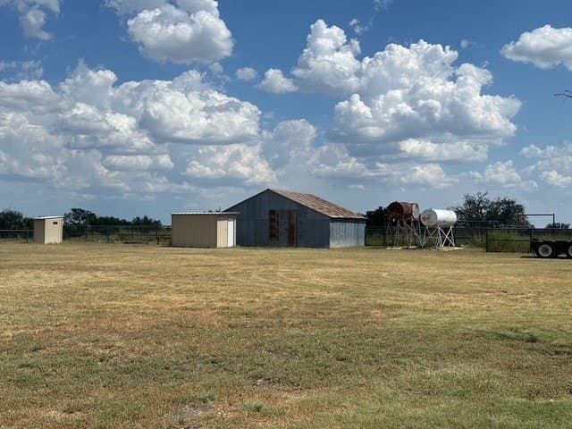 2,602.52 acres in Sutton County - photo 31