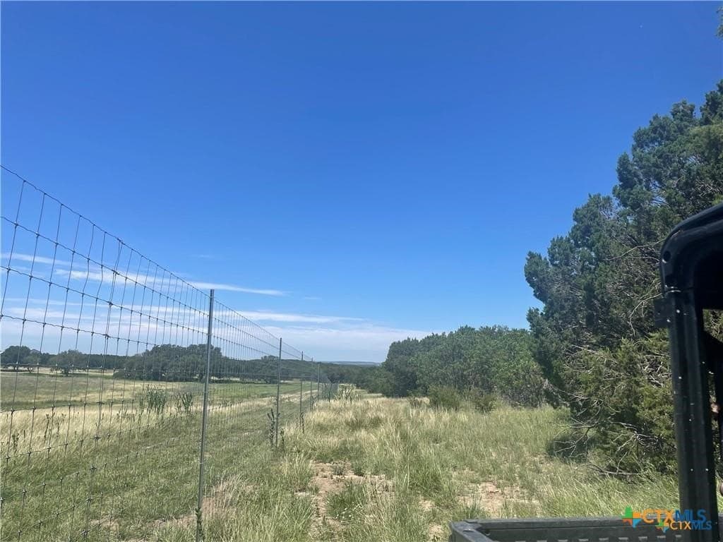 12.59 acres in Burnet County gallery image 4