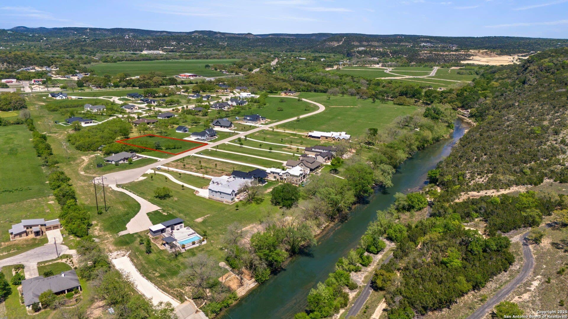1.07 acres in Comal County