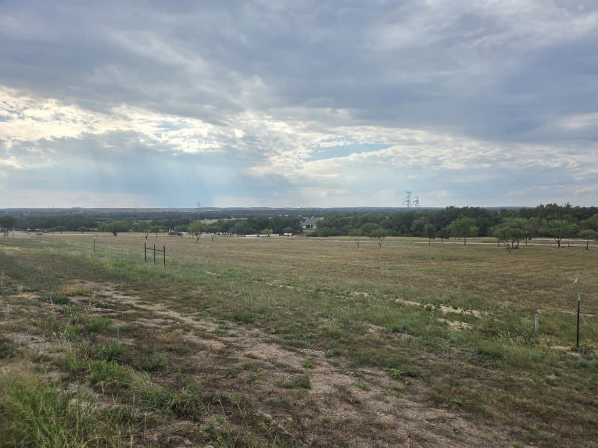 1.52 acres in Tarrant County - photo 3