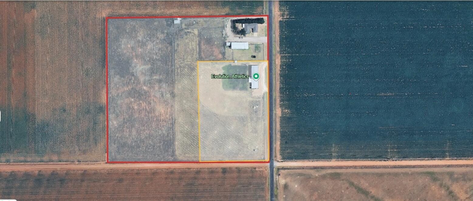 14 acres in Lubbock County - photo 32