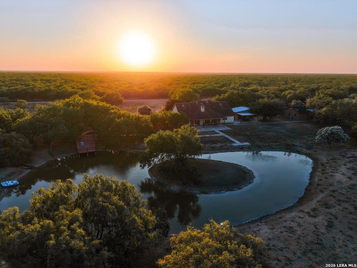 485 acres in Starr County gallery image 2