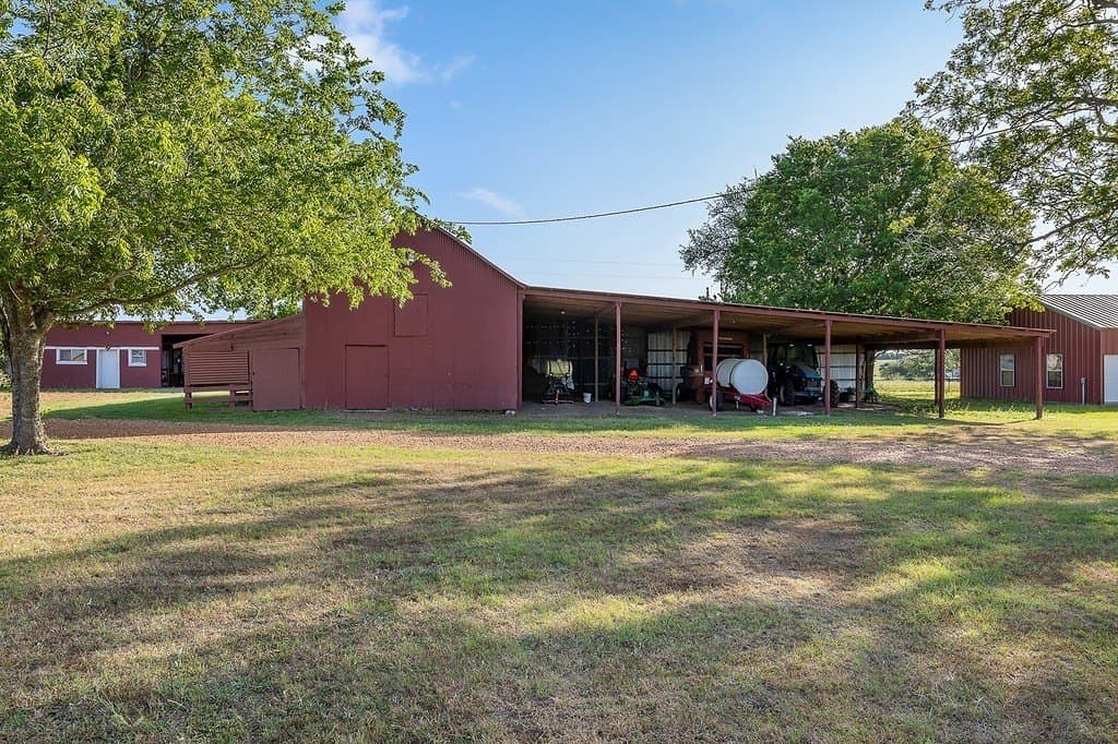 25.87 acres in Fayette County featured view