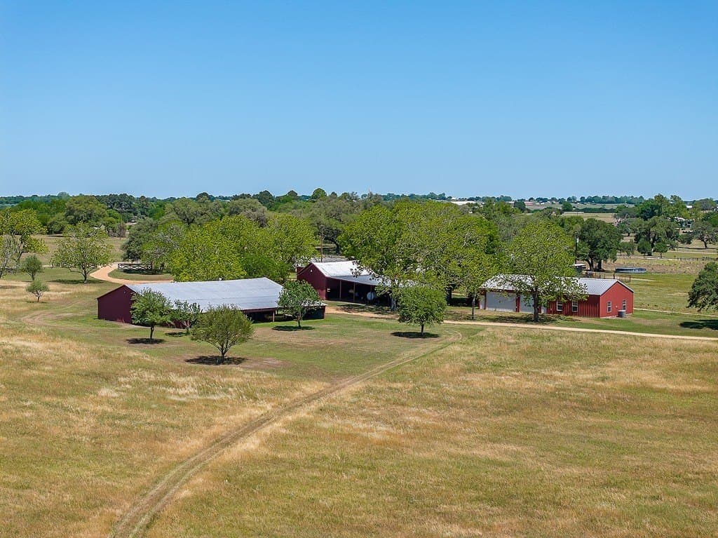 25.87 acres in Fayette County gallery image 2