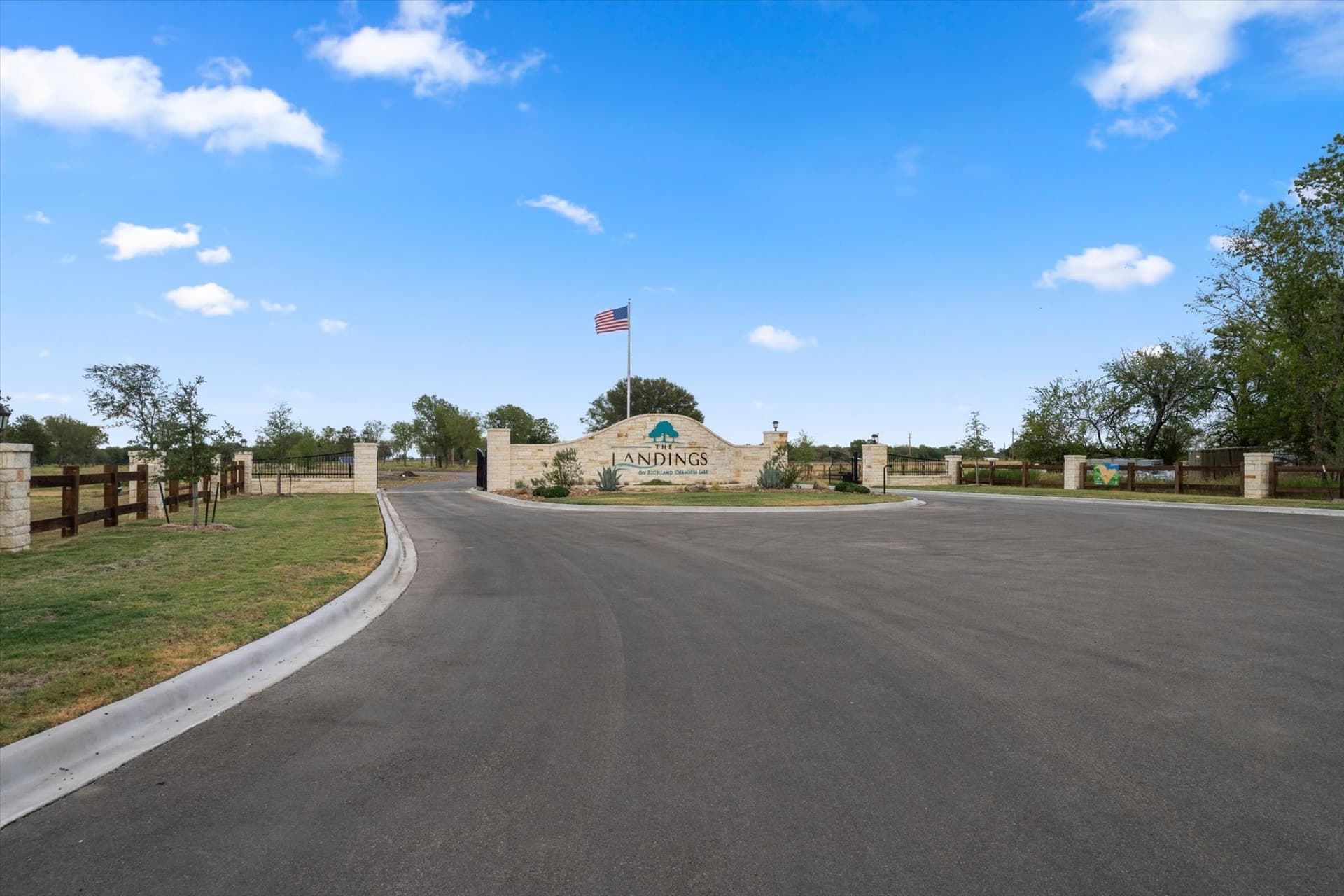 1.3 acres in Navarro County - photo 29