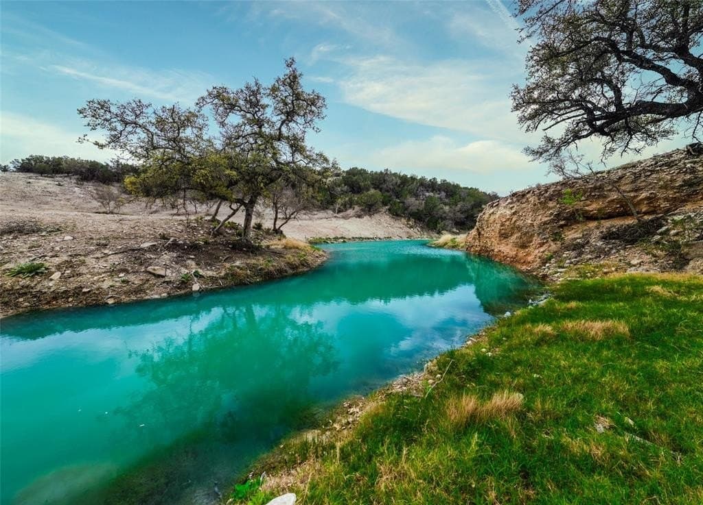 10 acres in Kimble County gallery image 2