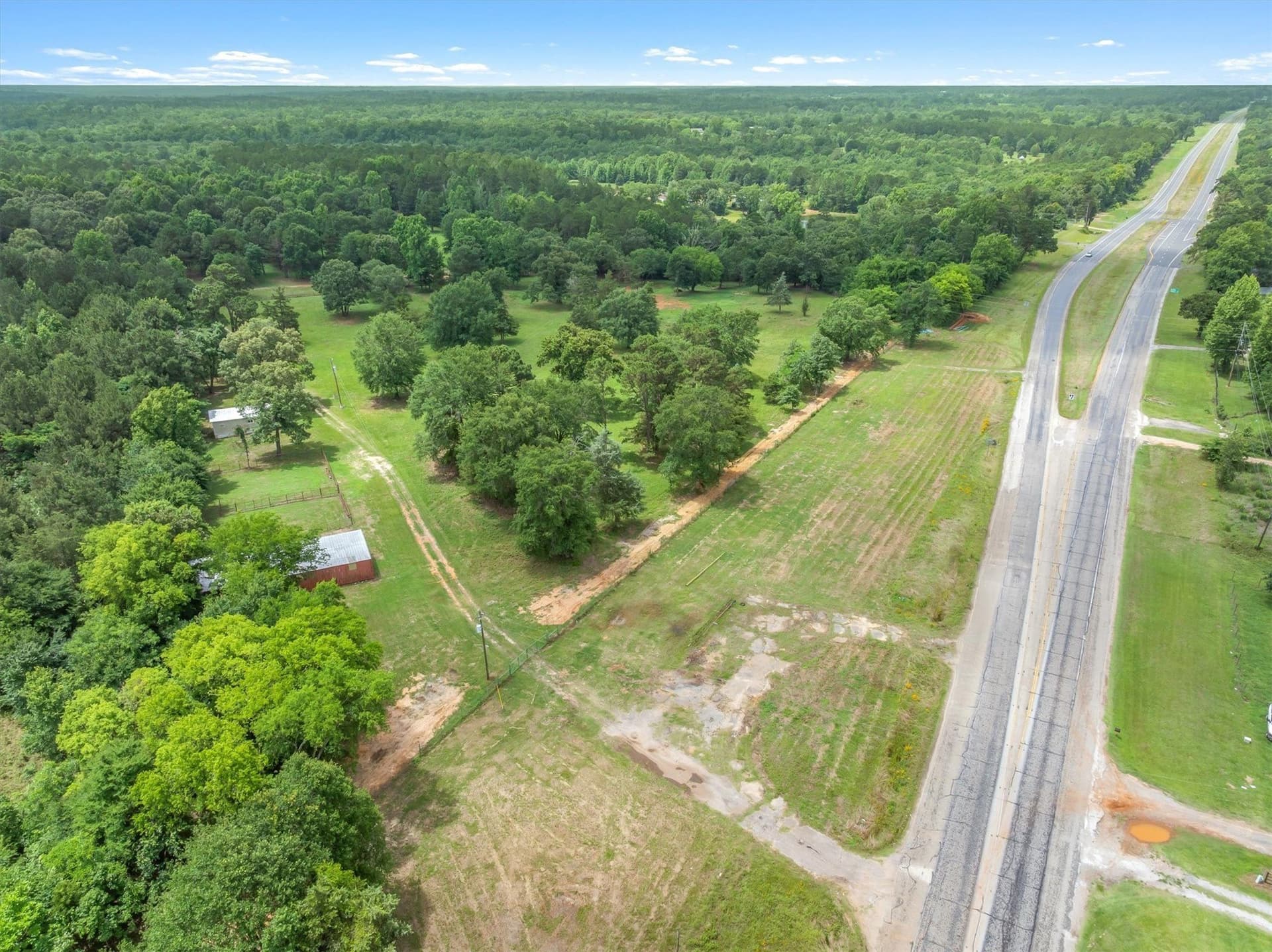 100.05 acres in Smith County gallery image 4