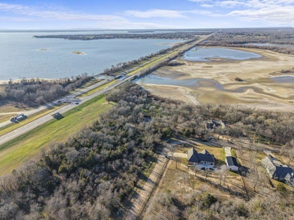 1.16 acres in Henderson County