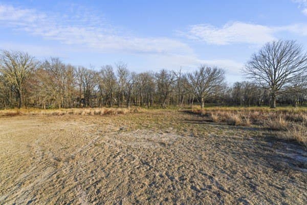 1.16 acres in Henderson County - photo 11