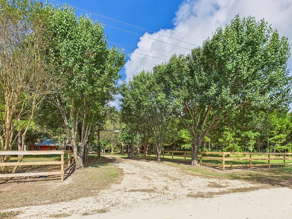 11.8 acres in Texas County gallery image 2