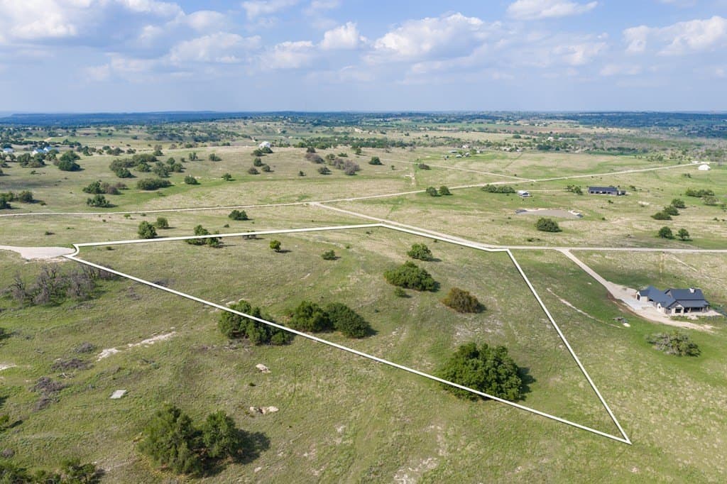 10.01 acres in Gillespie County gallery image 3