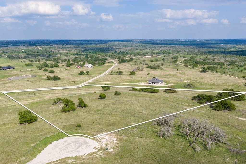 10.01 acres in Gillespie County gallery image 4