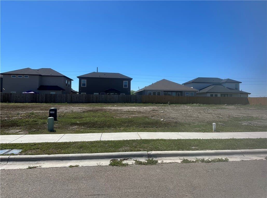 0.12 acres in San Patricio County - photo 8