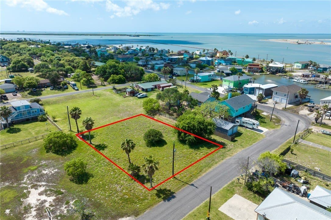 0.32 acres in San Patricio County - photo 10
