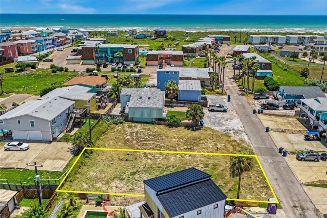 0.12 acres in Nueces County