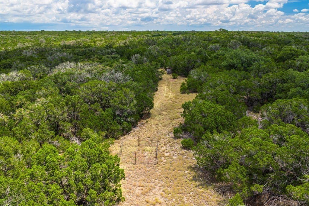 140.27 acres in Gillespie County - photo 20