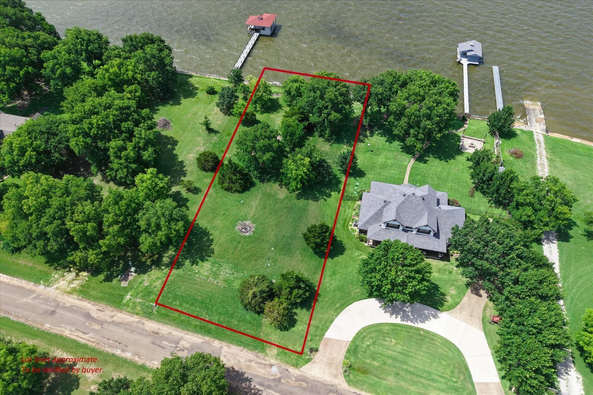 0.87 acres in Navarro County featured view