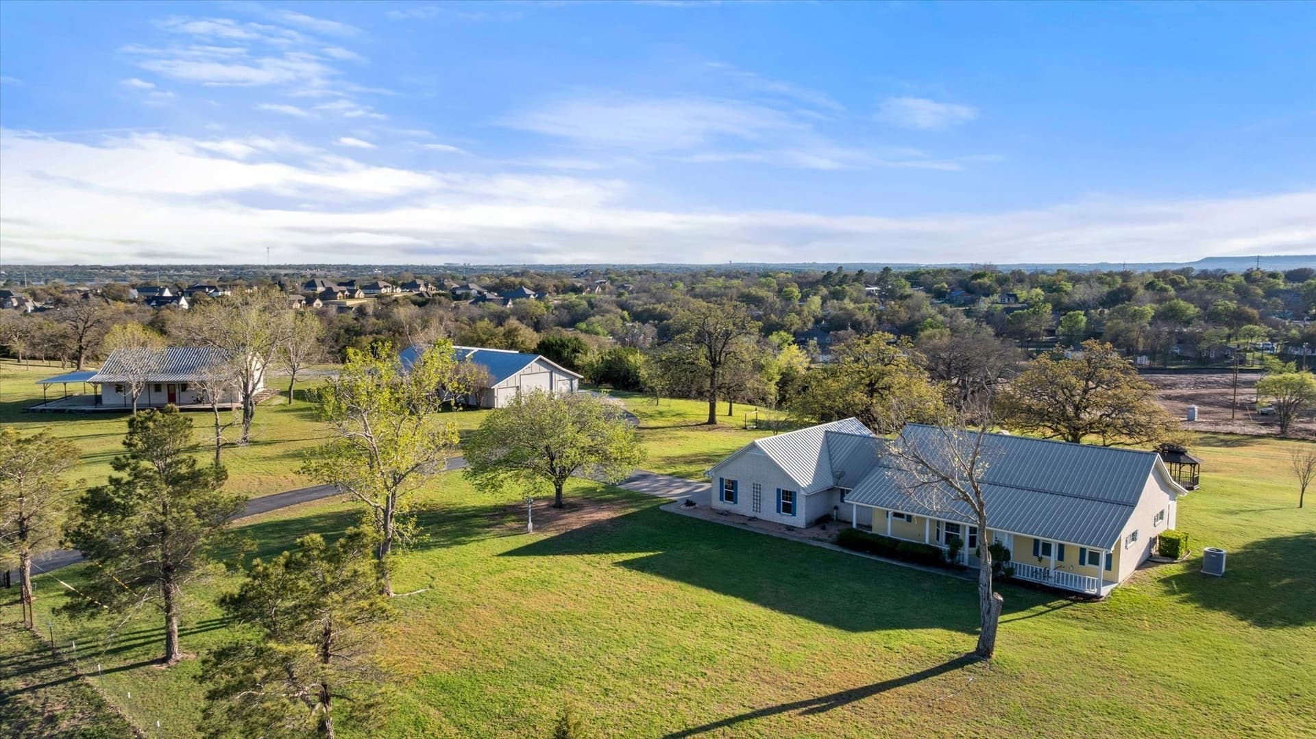 10 acres in Hood County gallery image 2