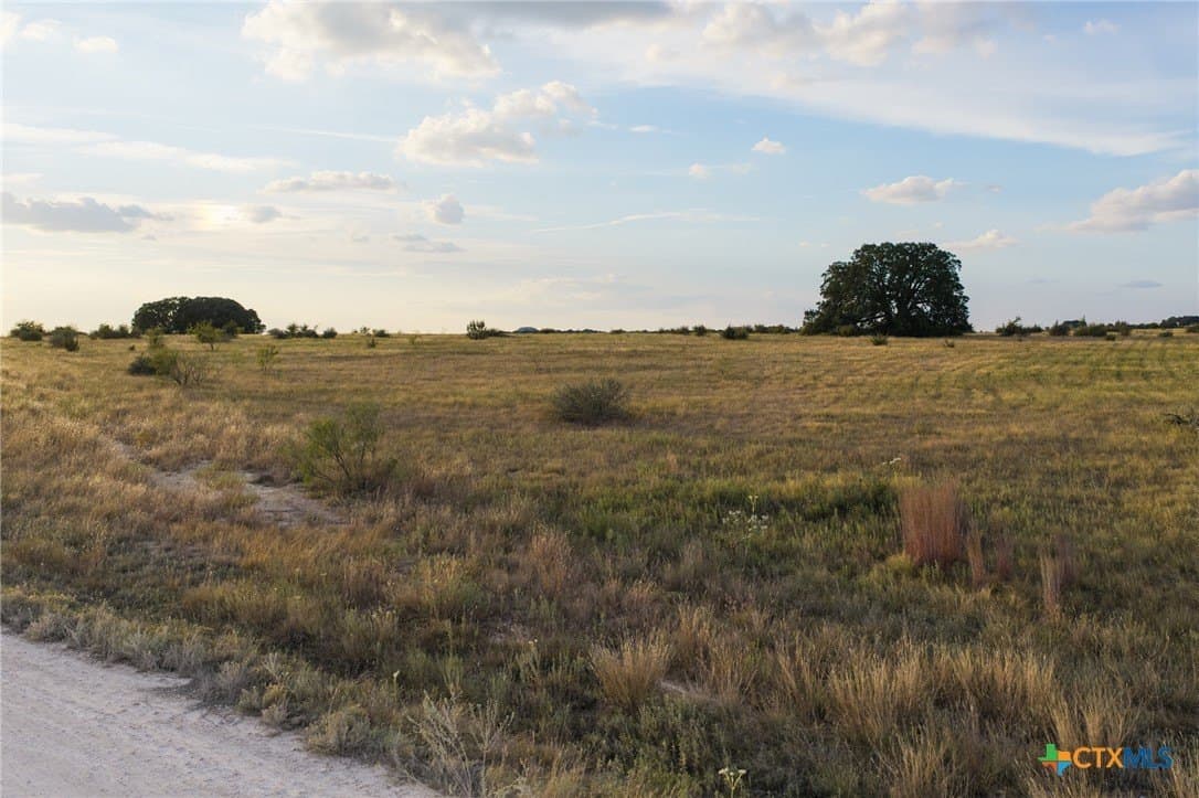 16.36 acres in Mills County - photo 4