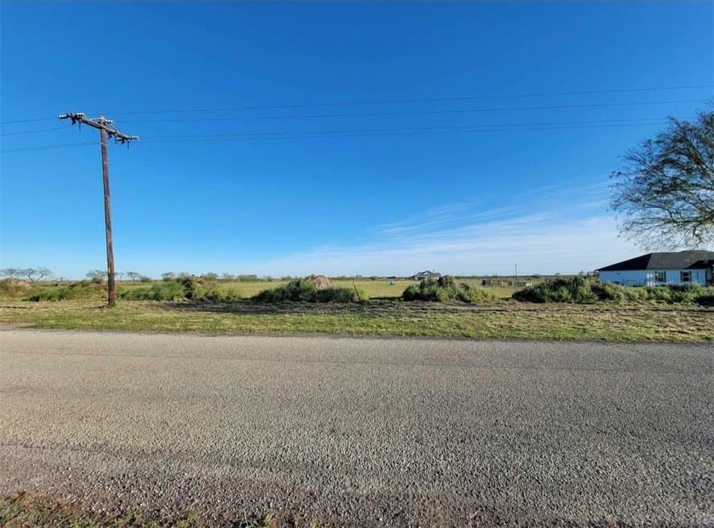2 acres in Nueces County gallery image 2