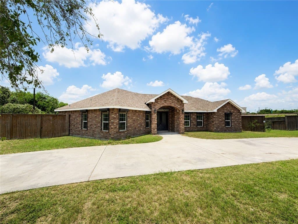 30,823 acres in Nueces County