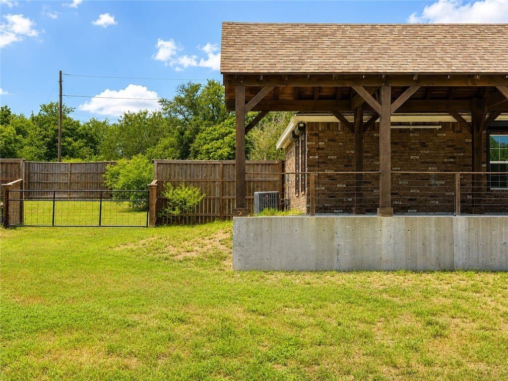 30,823 acres in Nueces County - photo 34