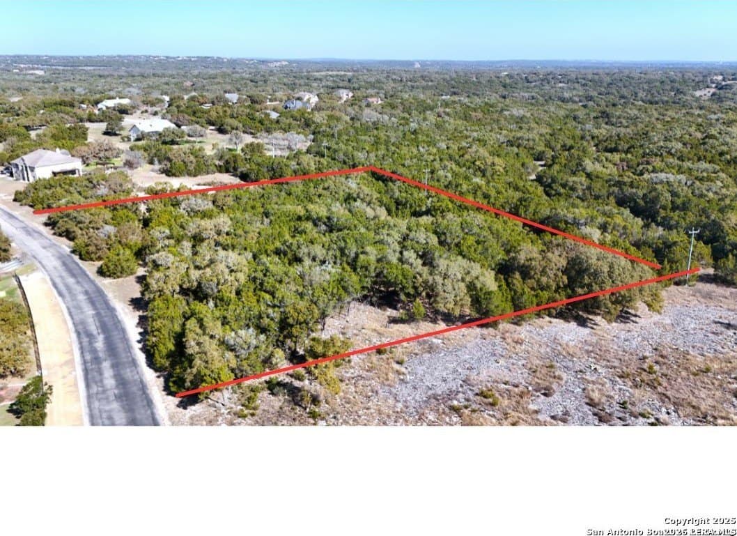 2.25 acres in Comal County gallery image 2