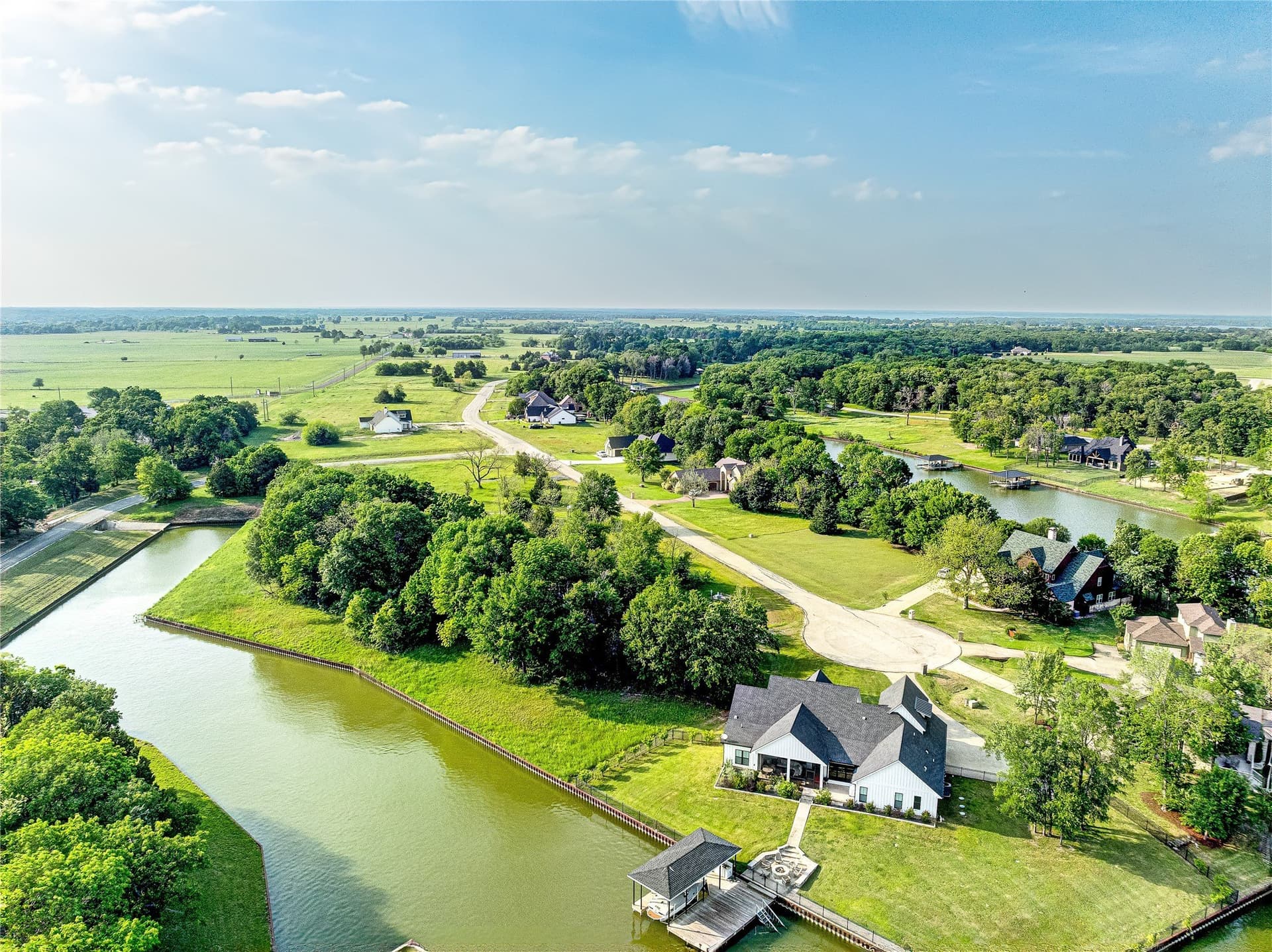 0.52 acres in Navarro County - photo 12