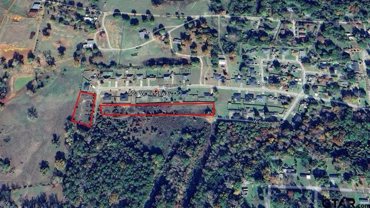 3.42 acres in Smith County gallery image 3