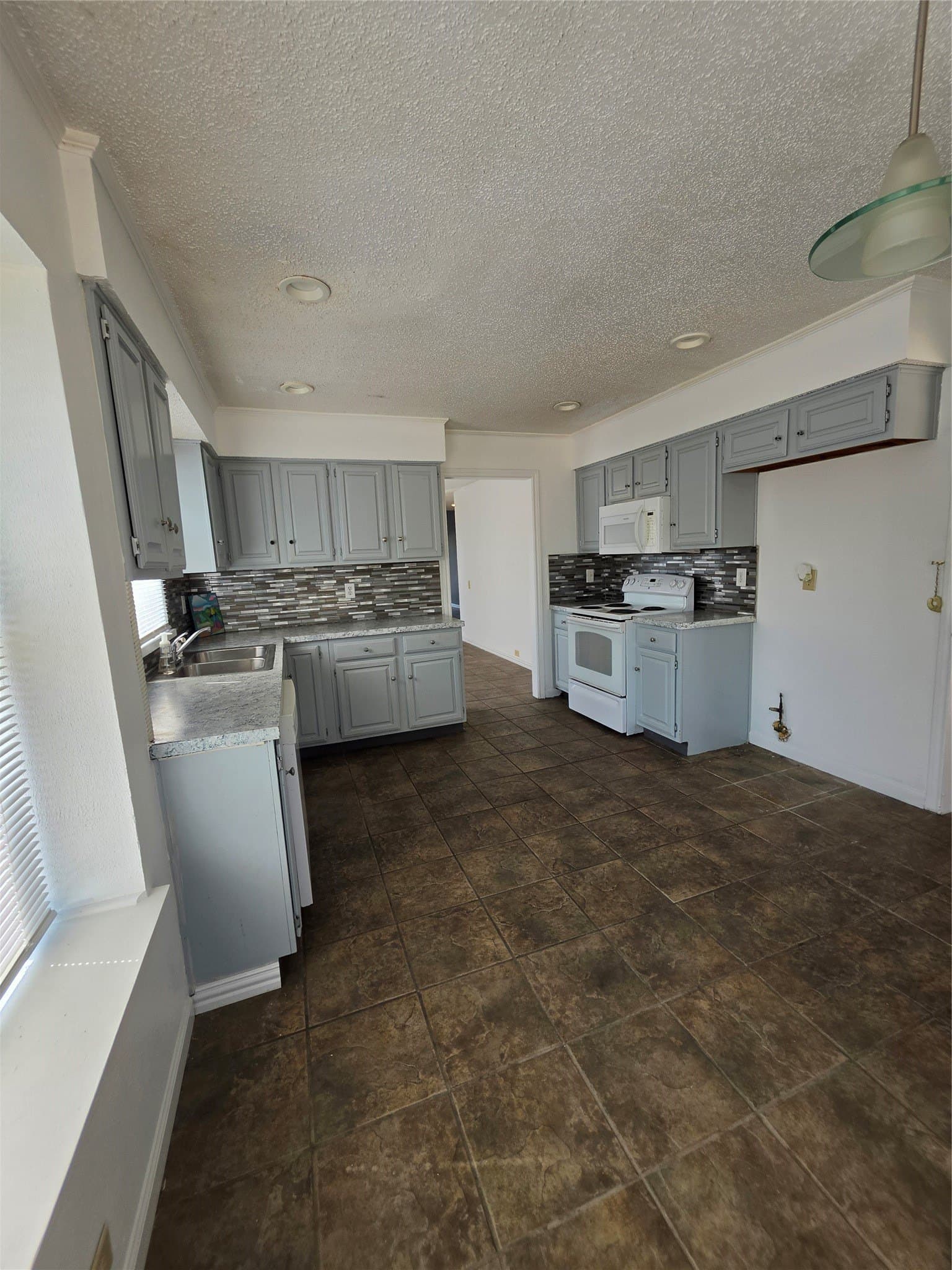 1,203.4 acres in Dallas County - photo 3