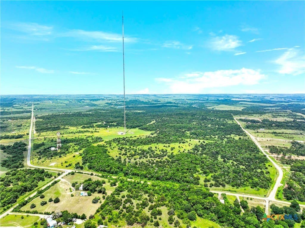 23.8 acres in McLennan County