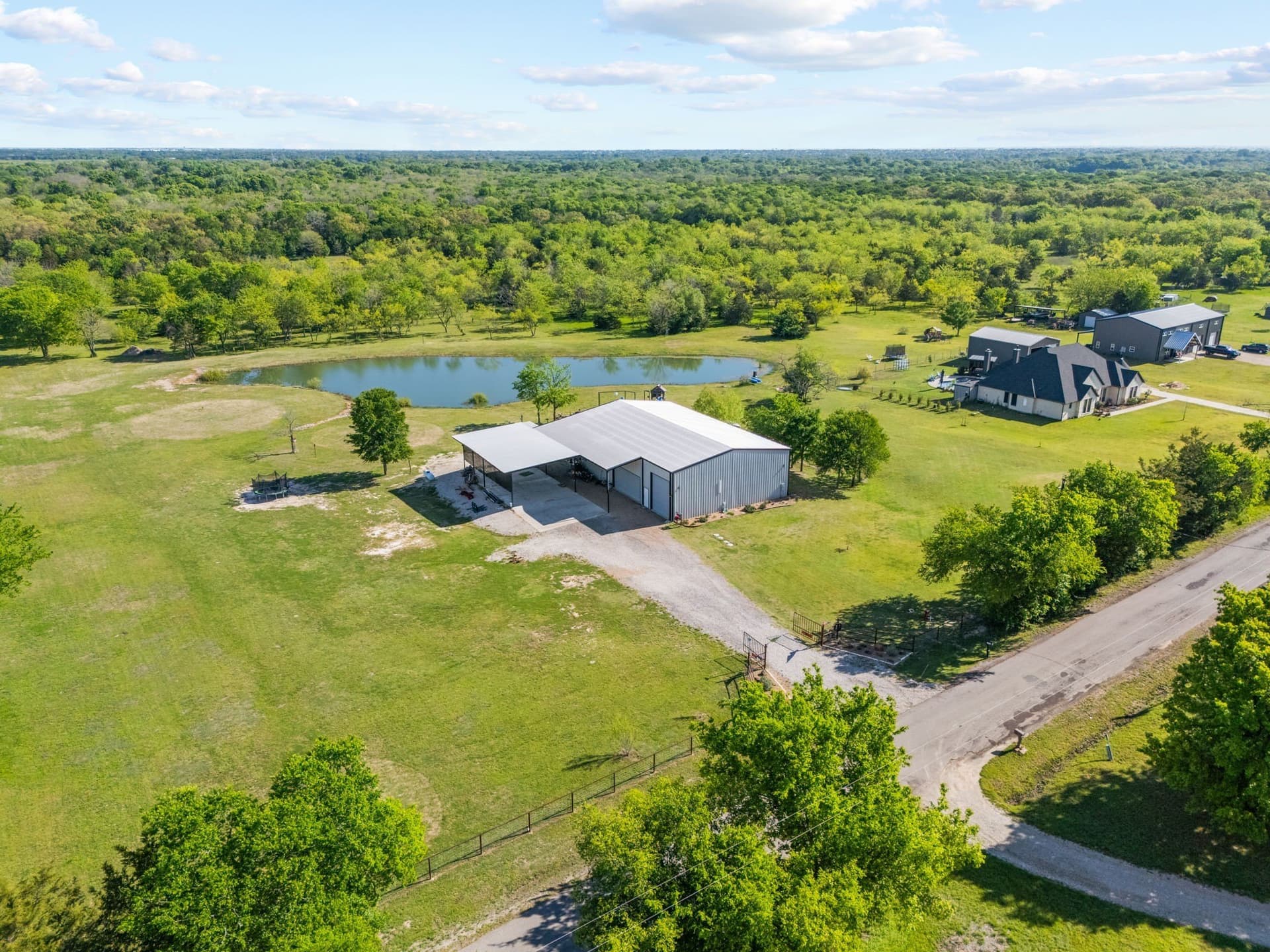 18 acres in Hunt County gallery image 2