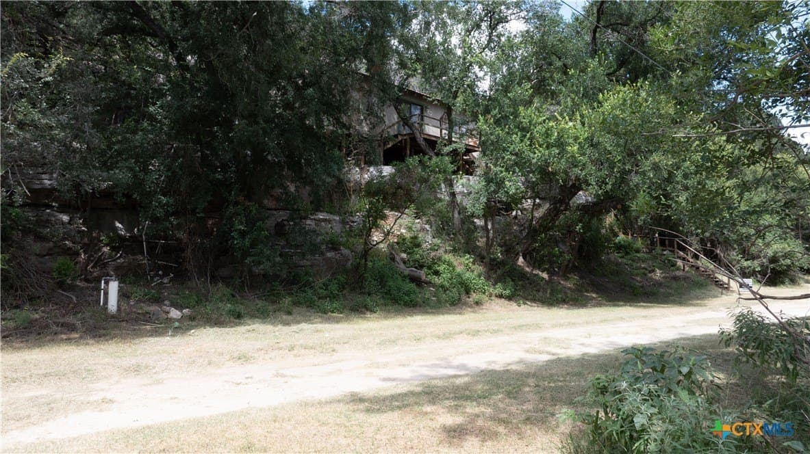15.98 acres in Lampasas County - photo 30
