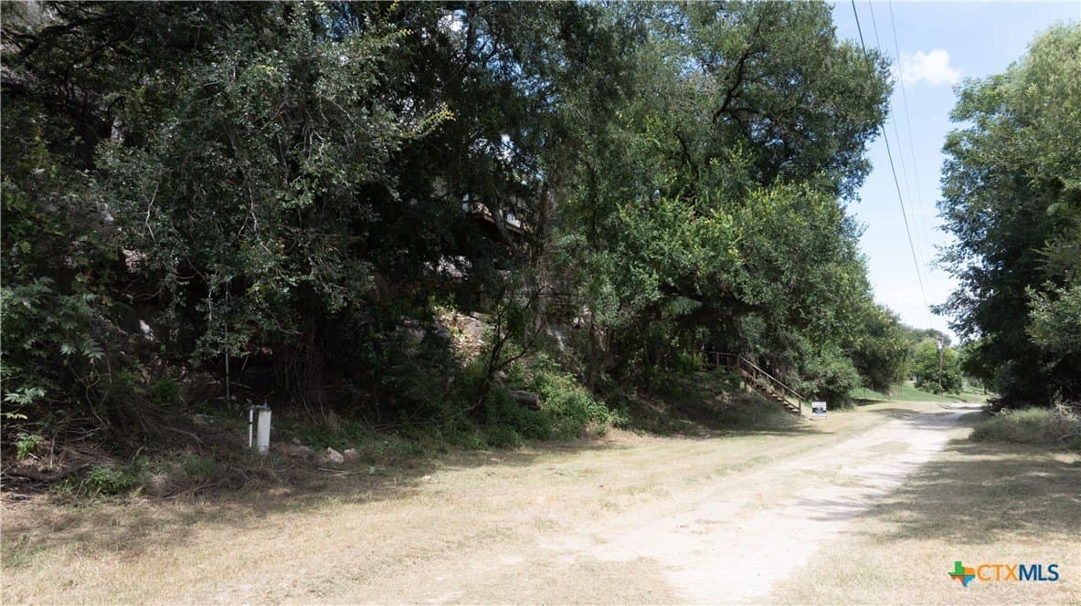 15.98 acres in Lampasas County - photo 28