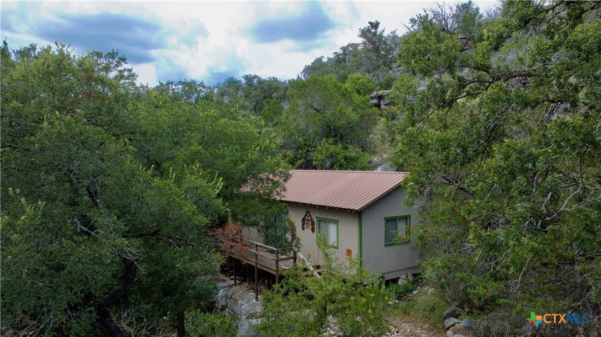 15.98 acres in Lampasas County - photo 5