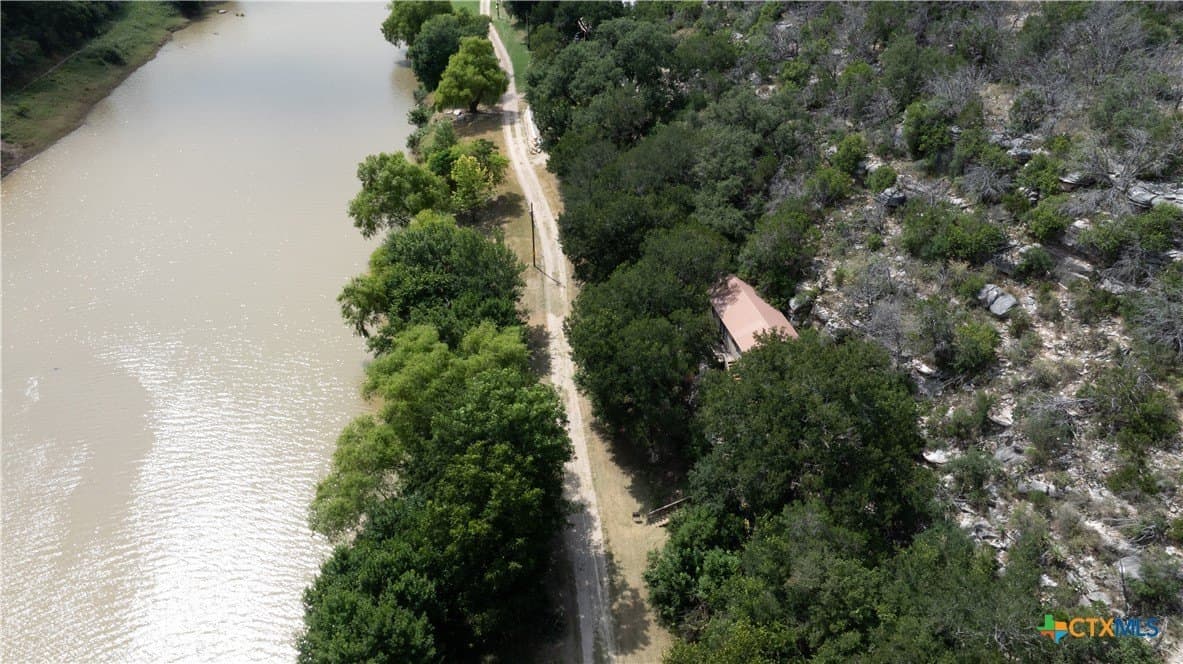 15.98 acres in Lampasas County - photo 32