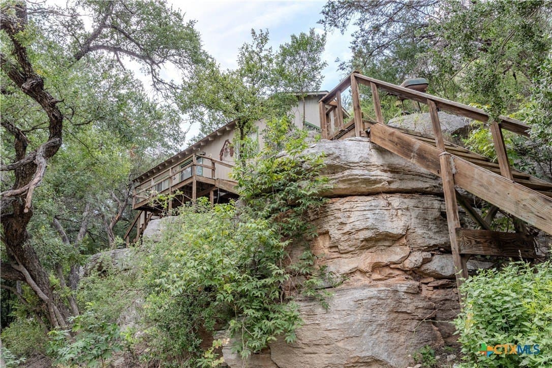 15.98 acres in Lampasas County - photo 21