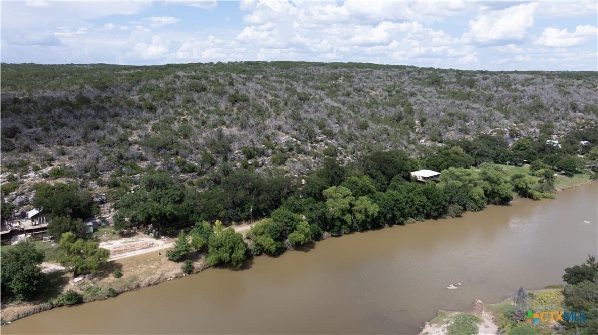 15.98 acres in Lampasas County - photo 9