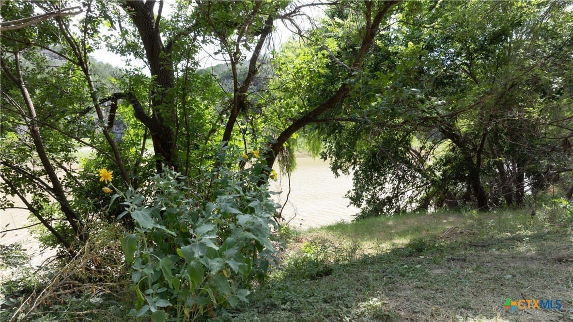 15.98 acres in Lampasas County - photo 26