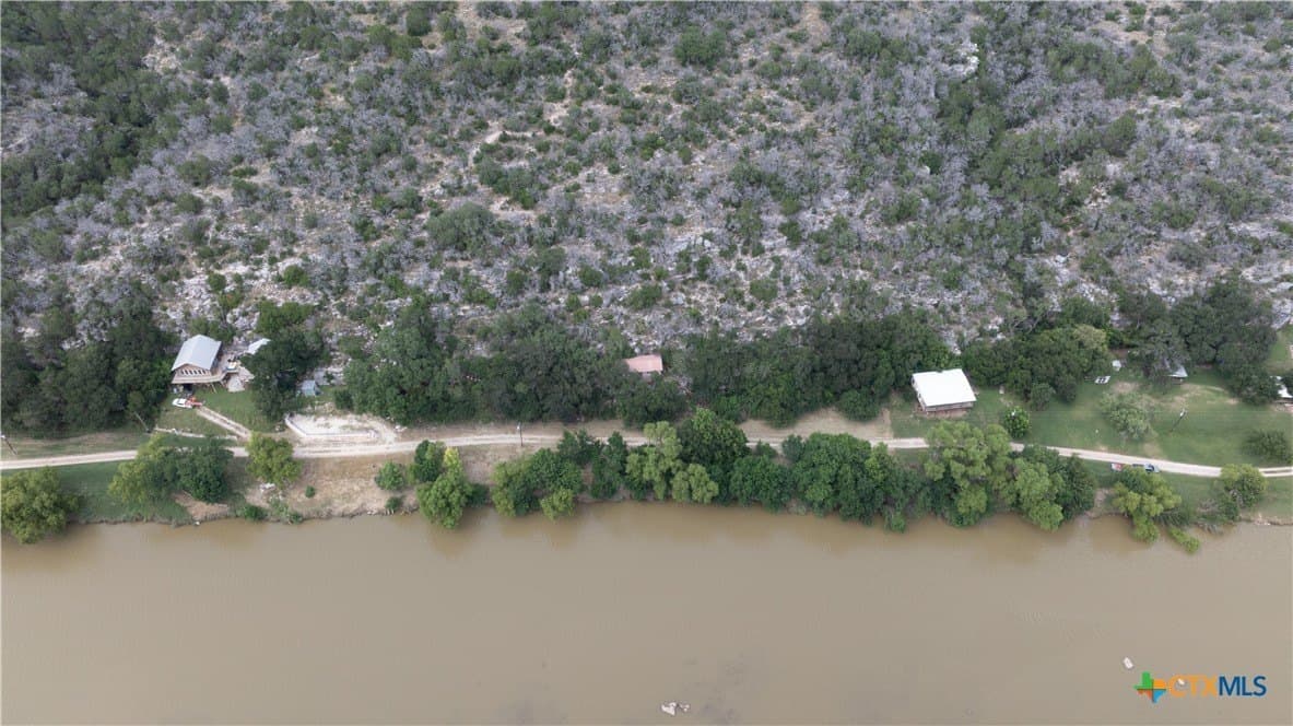 15.98 acres in Lampasas County - photo 38