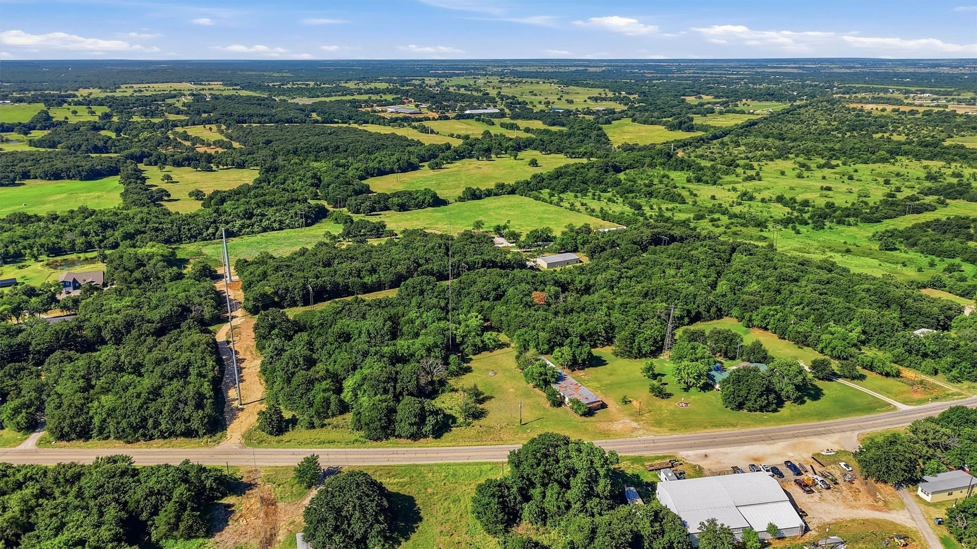 10.88 acres in Cooke County - photo 33