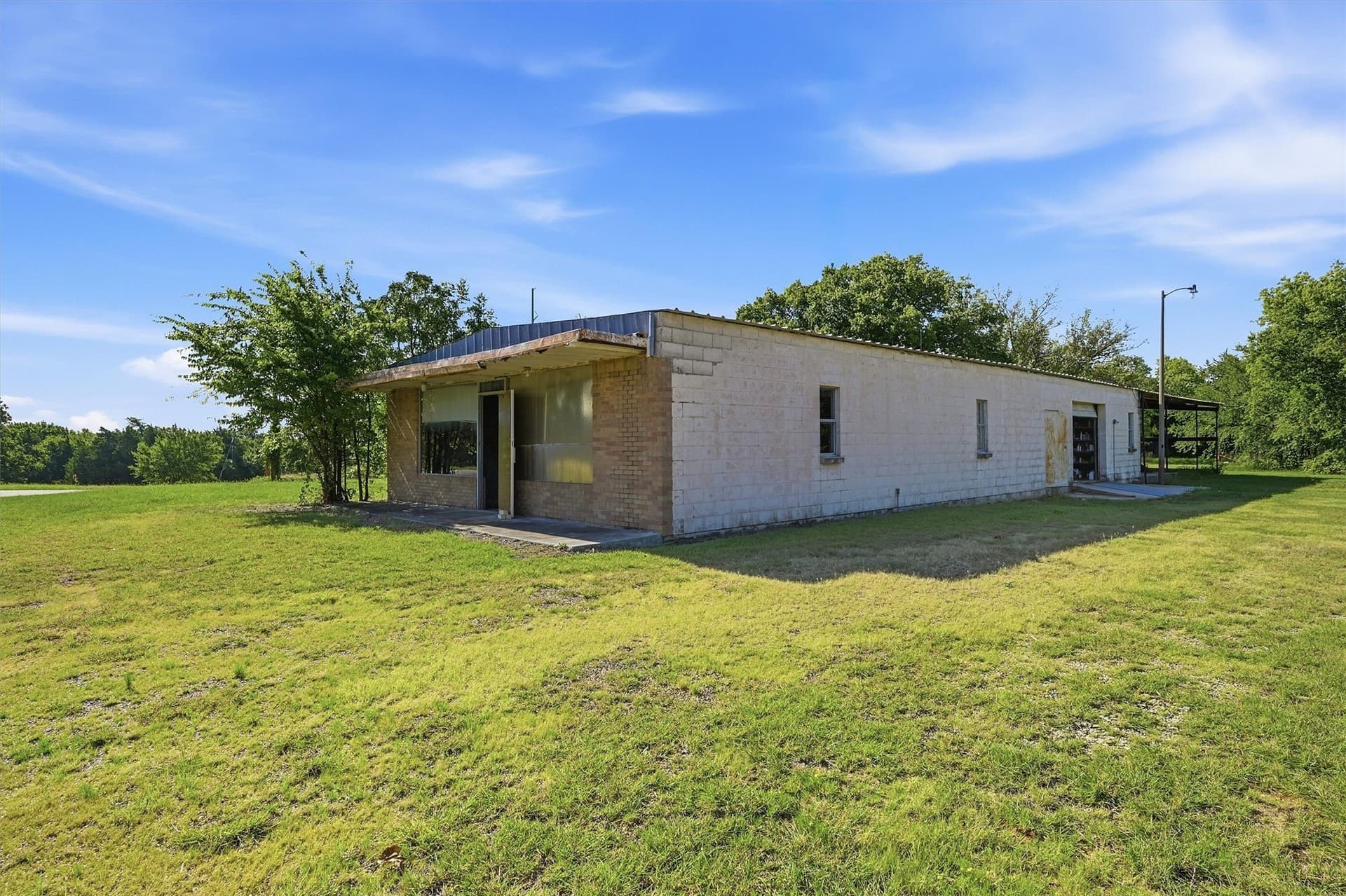 10.88 acres in Cooke County - photo 31