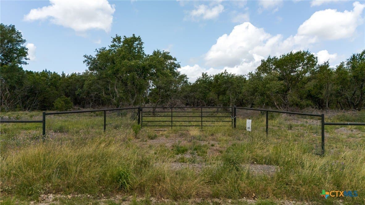11.16 acres in Burnet County gallery image 3