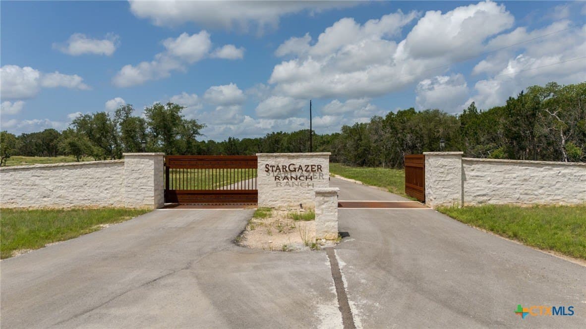 11.16 acres in Burnet County gallery image 4