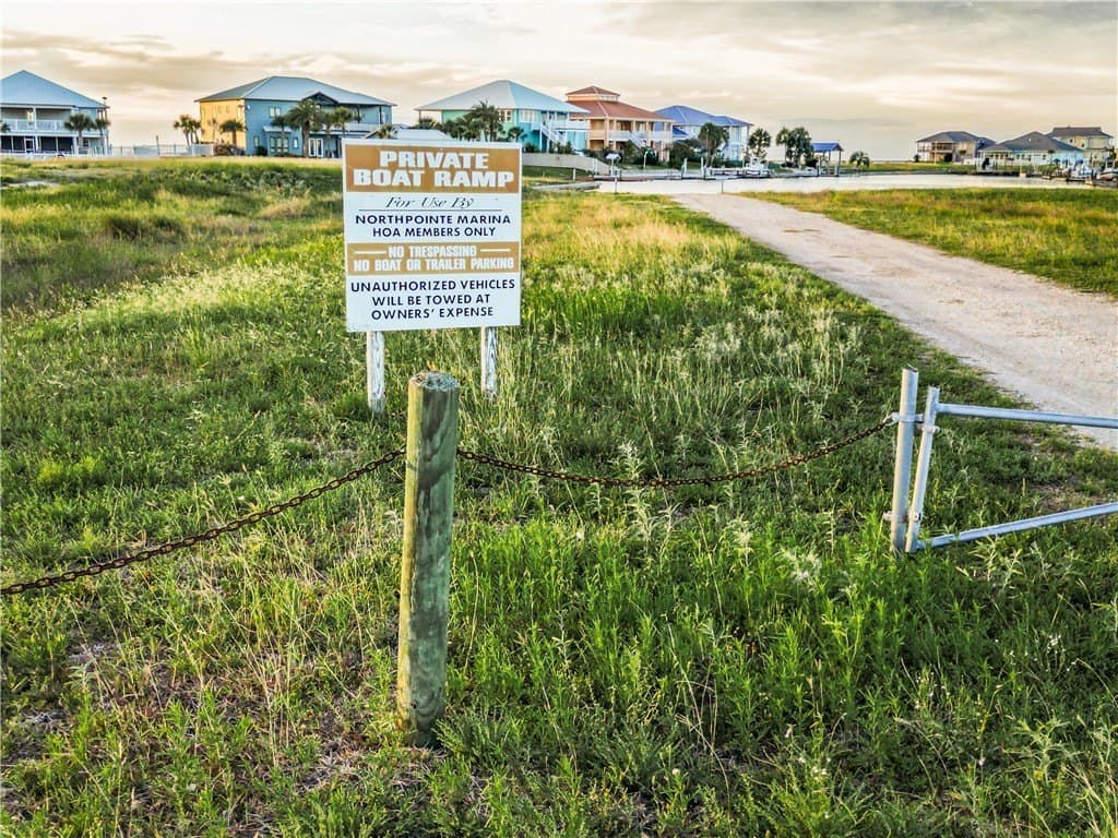 0.76 acres in Aransas County - photo 16