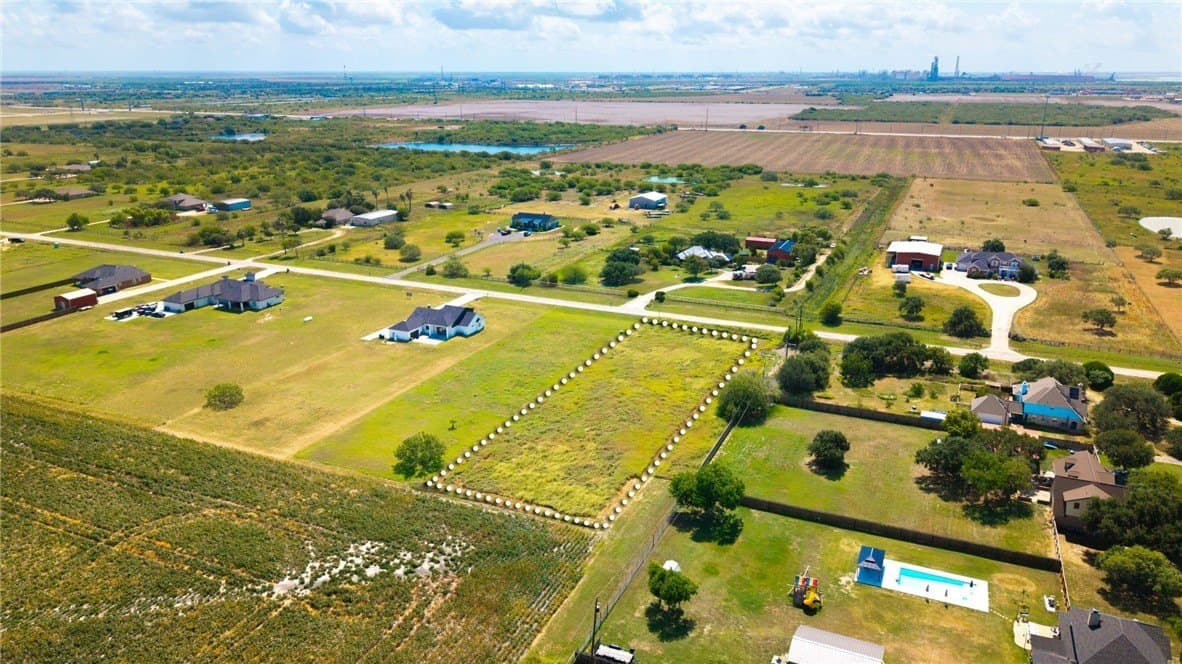 1.21 acres in San Patricio County - photo 8