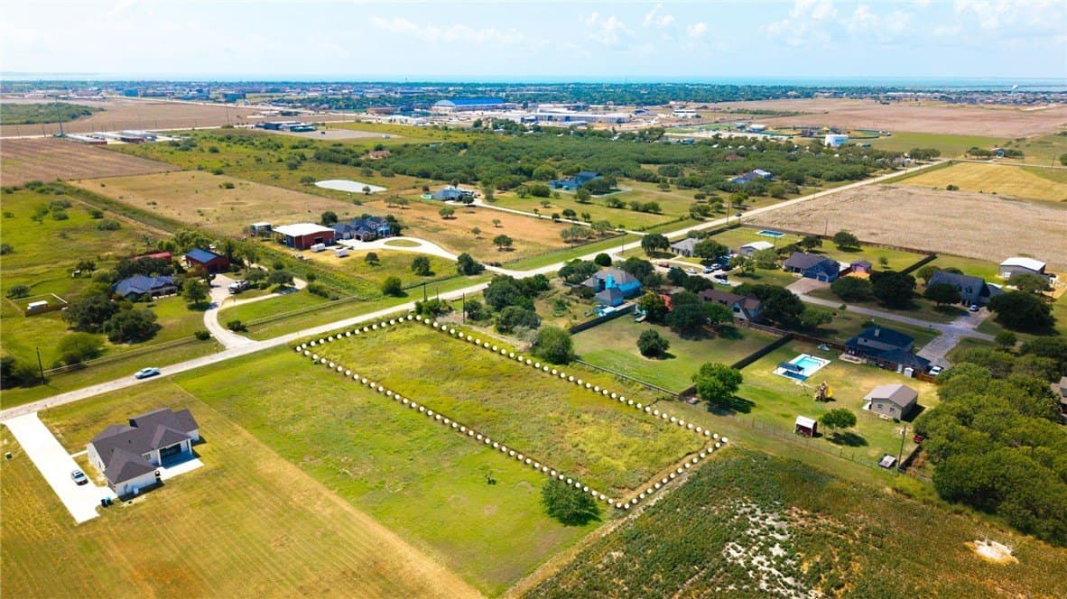 1.21 acres in San Patricio County - photo 6