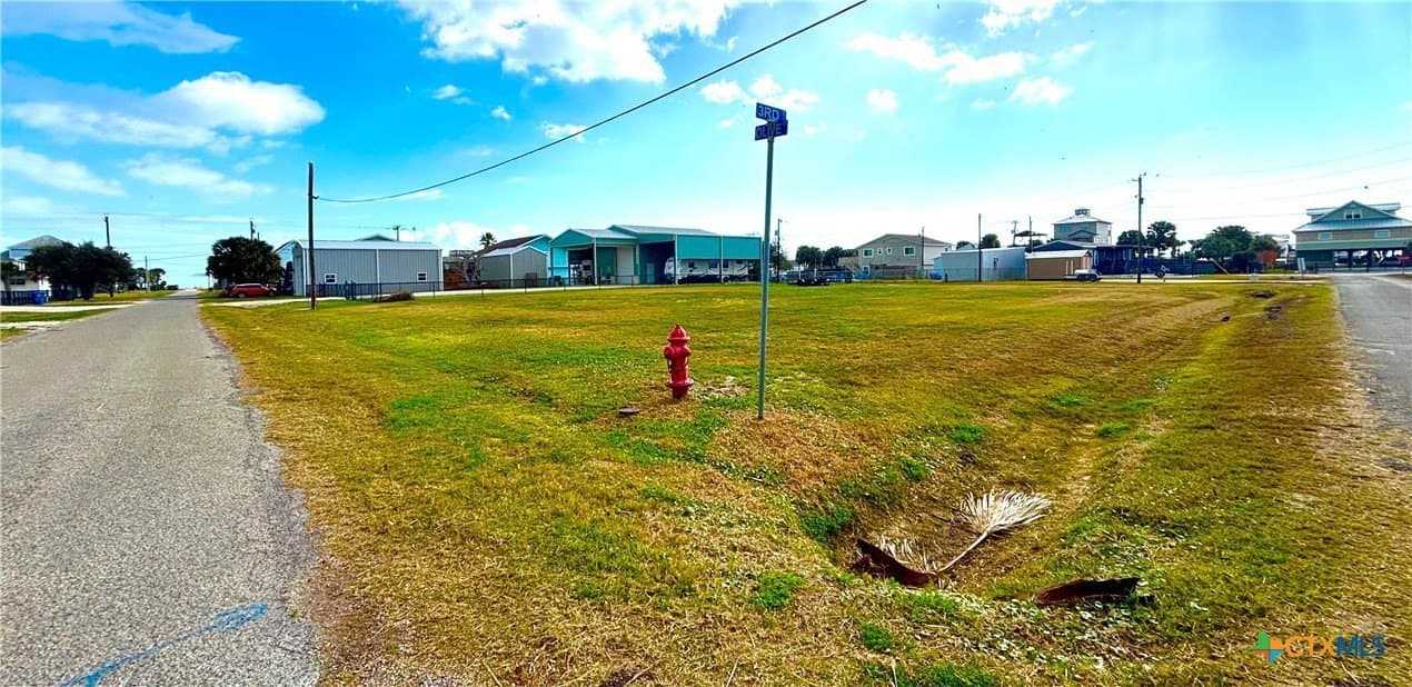 0.32 acres in Calhoun County gallery image 4